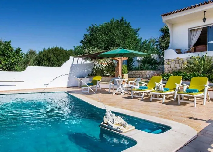 别墅 Salgados, Near Albufeira, With Private Pool, 5 Minutes From Gale 吉亚