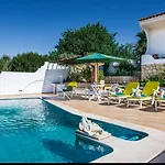 Salgados, Near Albufeira, With Private Pool, 5 Minutes From Gale Villa Guia (Faro)