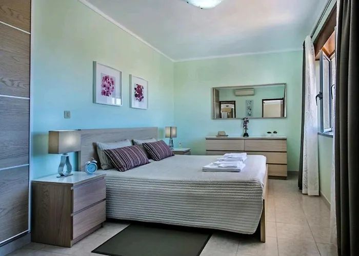 Salgados, Near Albufeira, With Private Pool, 5 Minutes From Gale * Guia (Faro)