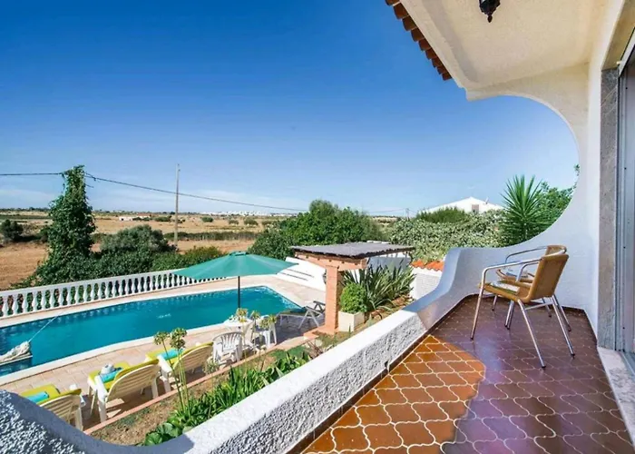 Salgados, Near Albufeira, With Private Pool, 5 Minutes From Gale Villa *
